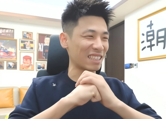 旭旭宝宝复播，说出停播这么久的原因，粉丝劝他赶紧转平台吧，图片 1